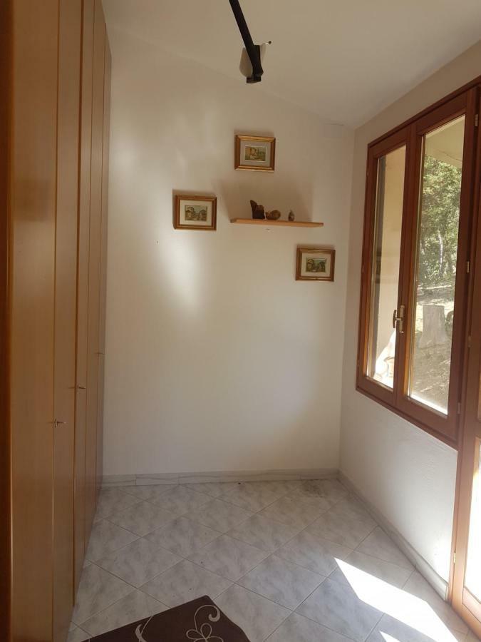 Il Diacciarello Apartment Gabbro Bagian luar foto